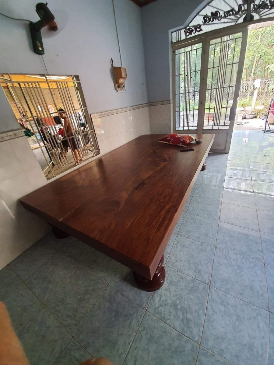 Thu Mua Bàn Ghế Cũ Quận Gò Vấp - Nhanh Chóng, Giá Cao Tại Nội Thất Việt Vượng