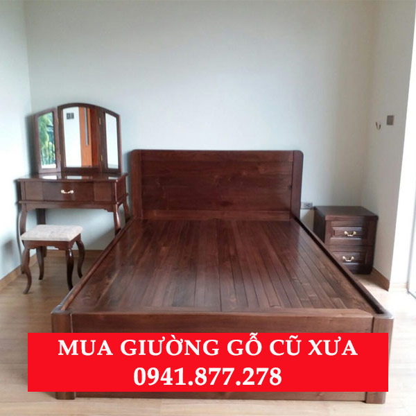 MUA GIƯỜNG GỖ CŨ XƯA