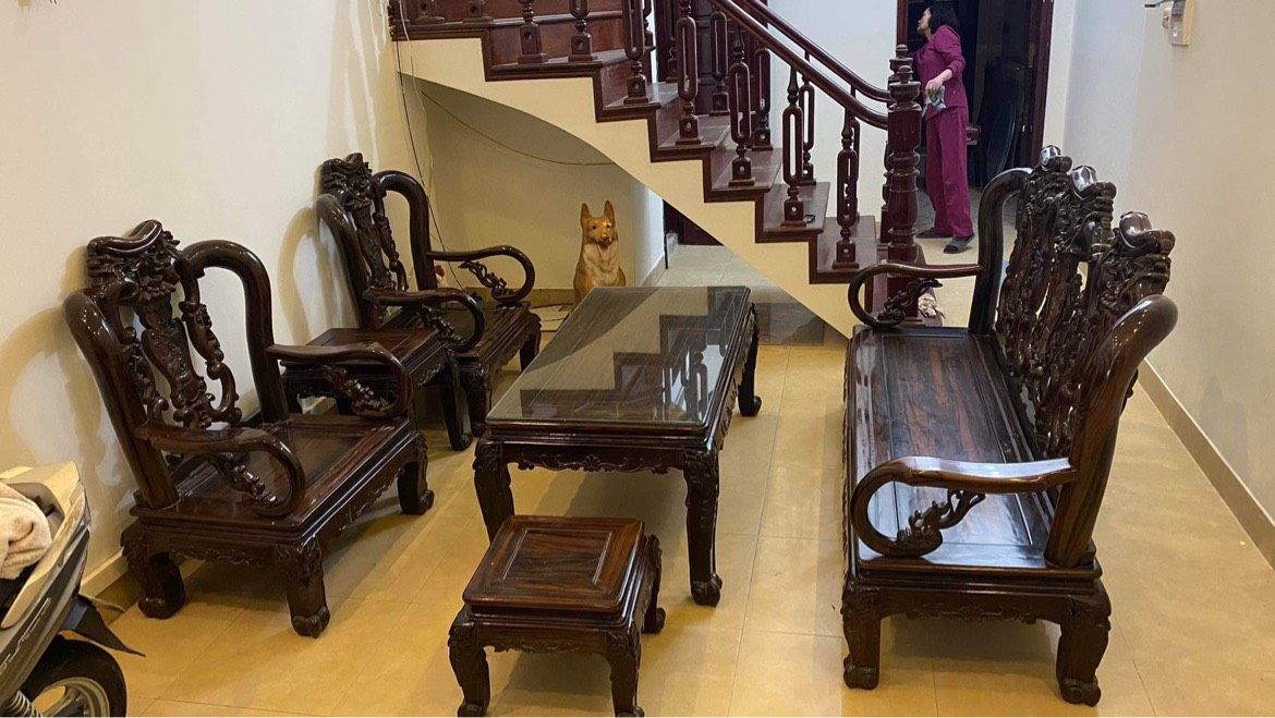 Nội Thất Việt Vượng – Dịch Vụ Thu Mua Đồ Gỗ Cũ Huyện Hóc Môn Uy Tín