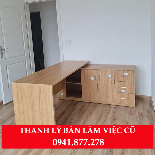 THANH LÝ BÀN LÀM VIỆC CŨ